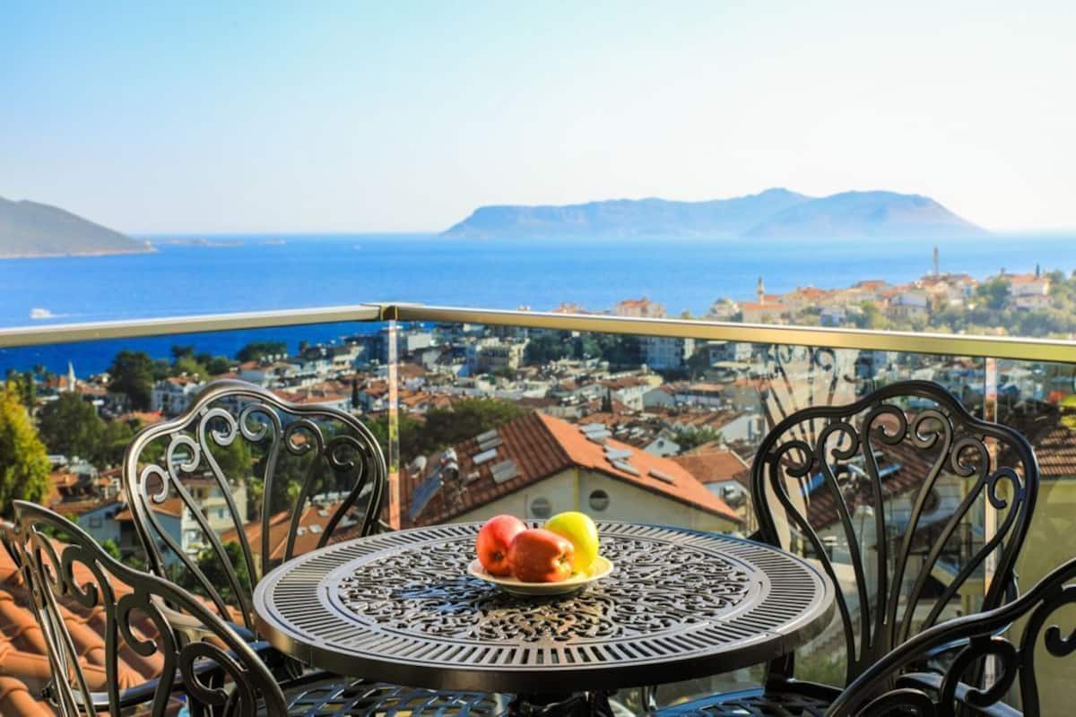 Family Apartment, 2 Bedrooms, Non Smoking, Sea View | Terras