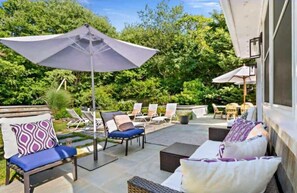 Terrace/patio - Southampton Pool Home Near Village & Shinnecock (Southampton)