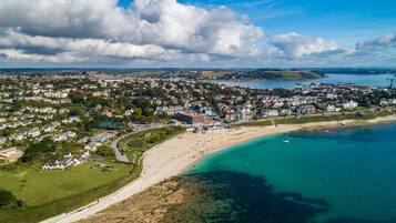 Beach nearby, beach towels