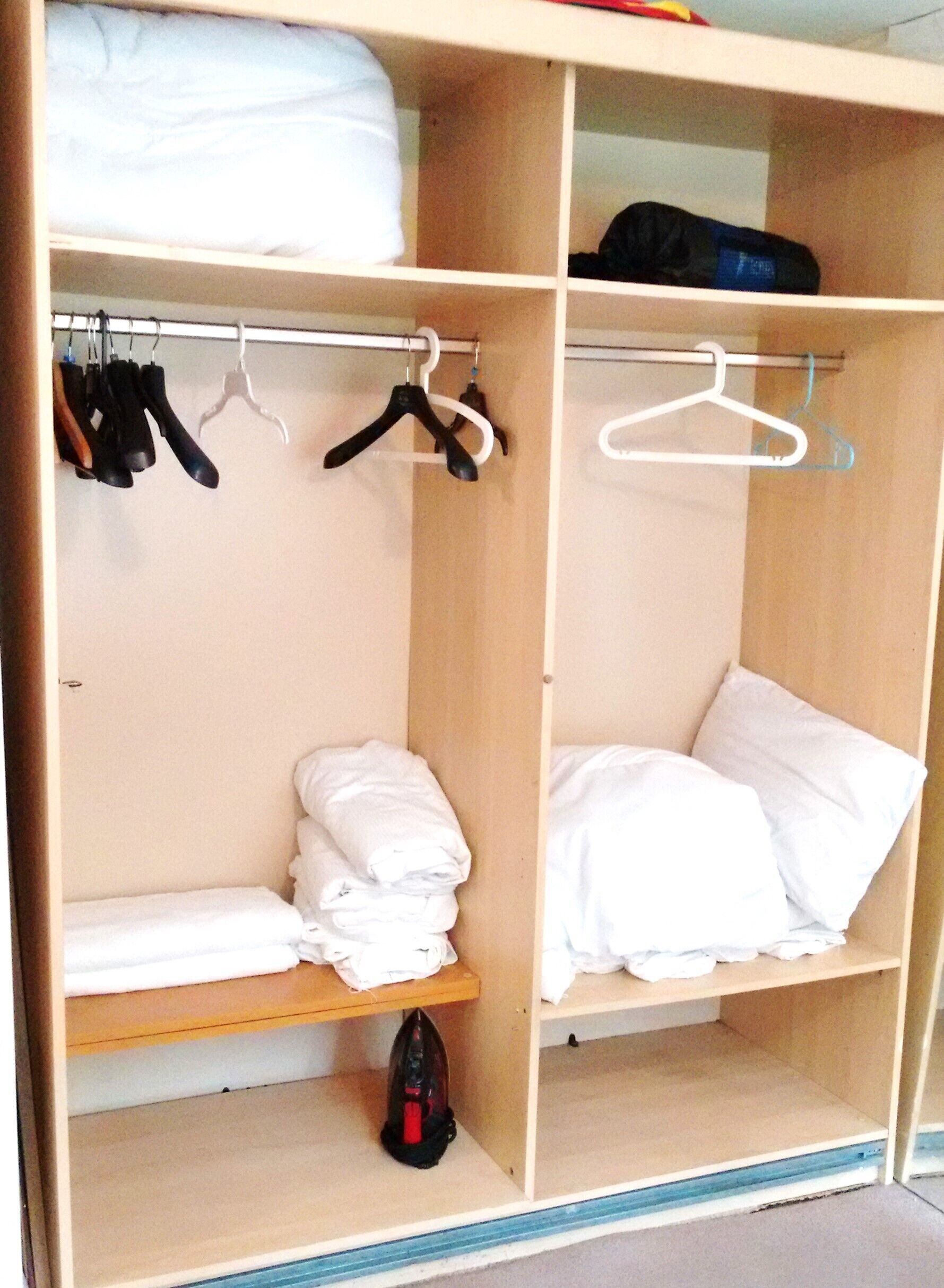 Apartment, Multiple Beds
