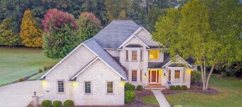 Huge home with theater, hot tub, golf cart, and just minutes from Lambeau Field!