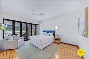 4 bedrooms, desk, iron/ironing board, WiFi