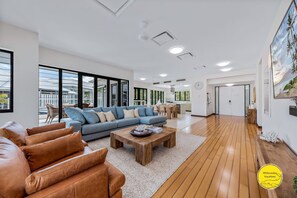 TV, offices