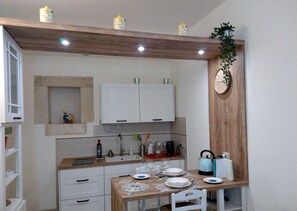 Apartment, 1 Queen Bed | Private kitchen | Fridge, stovetop, coffee/tea maker, electric kettle - Inviting 1-bed Apartment in Ragusa (Ragusa)
