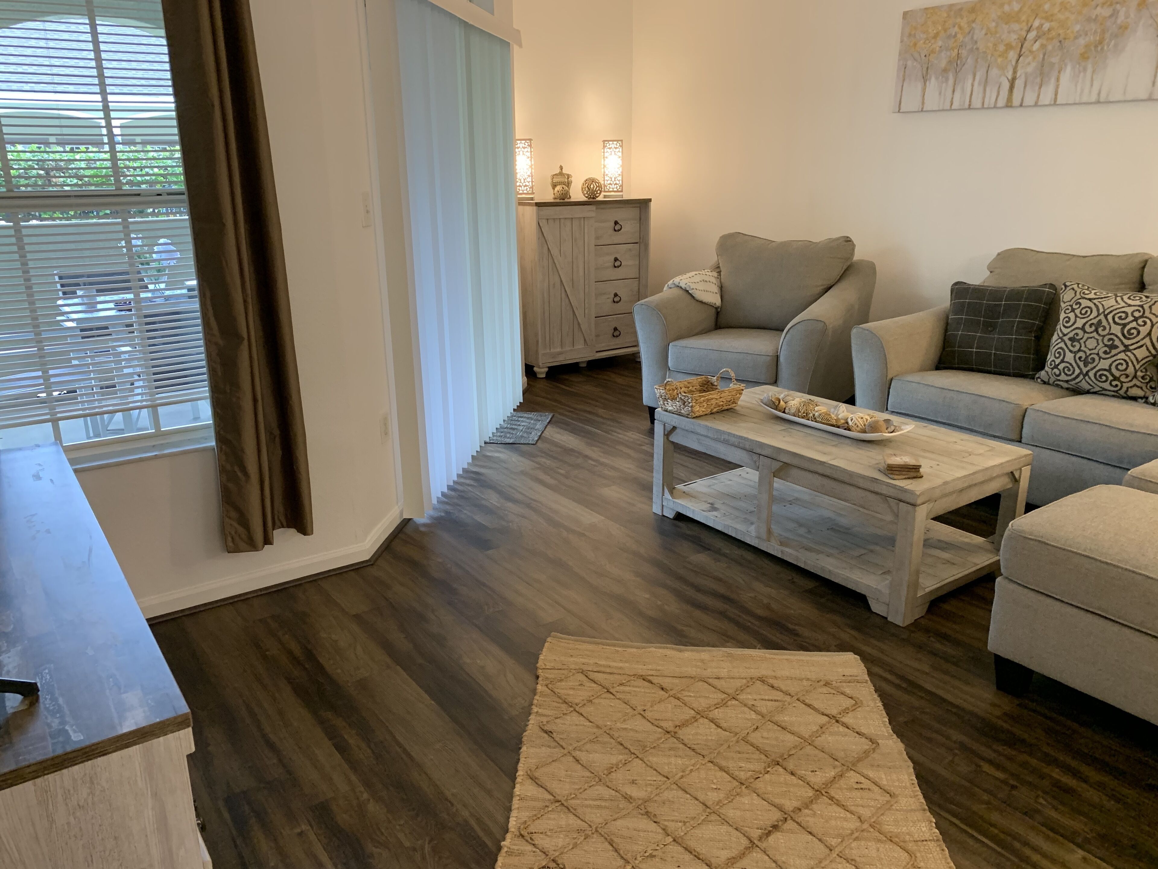 Literally: 15 Steps To The Heated Pool/ground Floor Condo/king Bed/free Parking - Clearwater, FL