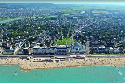 Cosy studio le Garden ensoleillé à 600 m du centre