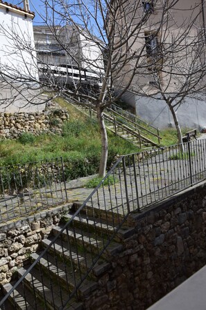 Property grounds - La Abuela Isabel, Charming apartment, Arnedillo (Arnedillo)