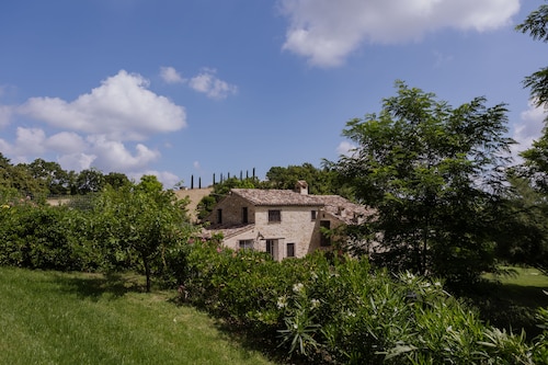 Amazing villa with swimming pool into the nature with view over the Adriatic sea