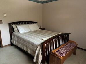4 Schlafzimmer, Schreibtisch, kostenloses WLAN, Bettwäsche