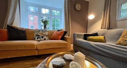 Bournville park, spectacular comfortable house close to transport links