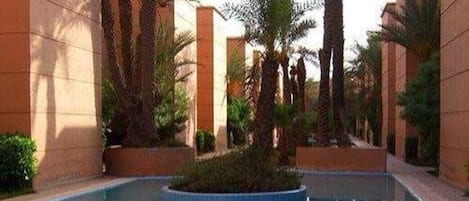 室外游泳池