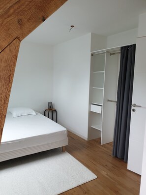 3 chambres, bureau, fer et planche Ă repasser, Wi-Fi