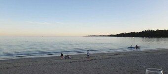 Vacation home 900m from the beach