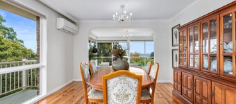 BerwickHills Stylish 3 BdrmHome *Free Wifi*NetFlix