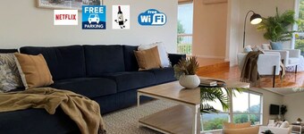 BerwickHills Stylish 3 BdrmHome *Free Wifi*NetFlix