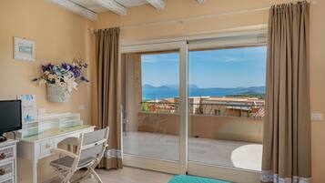 4 Schlafzimmer, Schreibtisch, Bügeleisen/Bügelbrett, Internetzugang