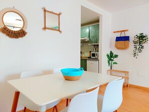 Dining - Casa Ledù - Sunny Holiday in Fuerteventura (Corralejo)