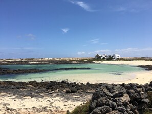 Beach nearby - Casa Ledù - Sunny Holiday in Fuerteventura (Corralejo)