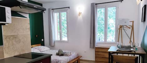 1 bedroom, WiFi, bed sheets