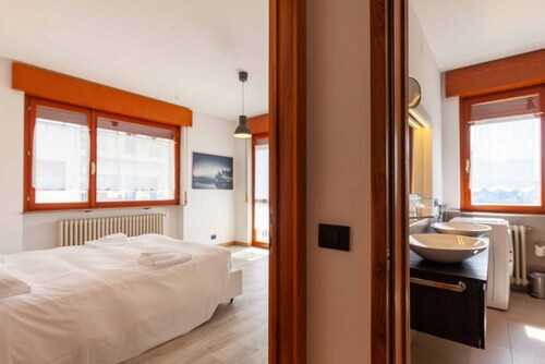 Civetta - Panoramic penthouse with terraces in the center of Belluno