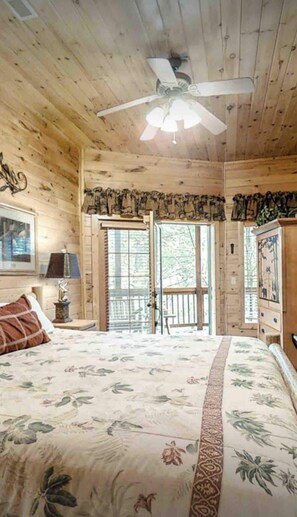 6 bedrooms, iron/ironing board, travel crib, WiFi