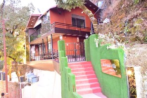 Exterior - Rudhraksh Villa 4BR Perfect vacay Villa (Mussoorie)