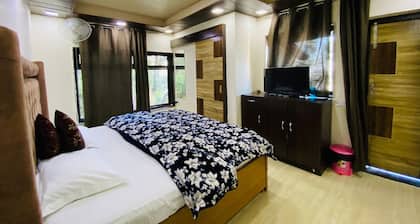 Rudhraksh Villa 4BR Perfect vacay Villa