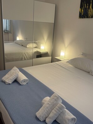 2 makuuhuonetta, ilmainen Wi-Fi, vuodevaatteet