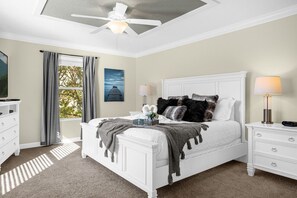 5 camere, una scrivania, ferro/asse da stiro, culla da viaggio