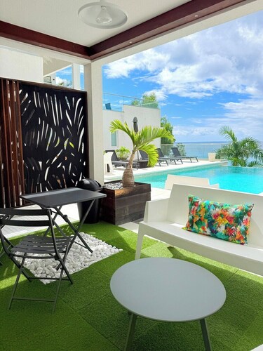 Cosy (Apt7) - Patio, Sea View and pool
