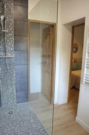Shower - Cosy apartment in residence with swimming pool (Biscarrosse)
