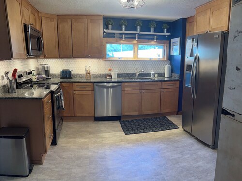 Beautiful Lakehouse getaway. Something for everyone for all seasons