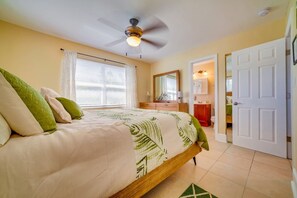 1 chambre, fer et planche à repasser, lit parapluie, Wi-Fi gratuit
