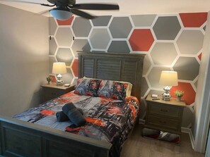 1 chambre, fer et planche à repasser, lit parapluie, Wi-Fi gratuit