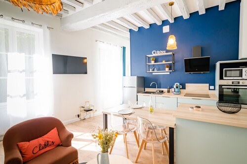 Le Mont Brenn****: cosy apartment on the banks of the Yonne in Auxerre