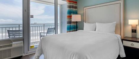 2 bedrooms, in-room safe, iron/ironing board, free WiFi