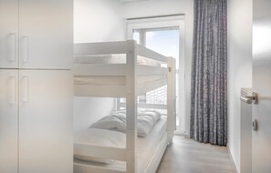 2 chambres, lit parapluie