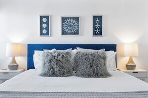 2 habitaciones, tabla de planchar con plancha y cuna de viaje 
