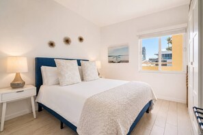 2 chambres, fer et planche à repasser, Wi-Fi gratuit, draps fournis
