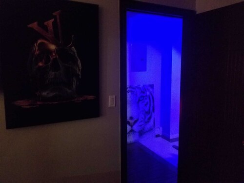 Ambient 2BR/2BA For Groups - 15 Min to City