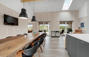 Interior - Nice home in Løkken with sauna (Løkken)