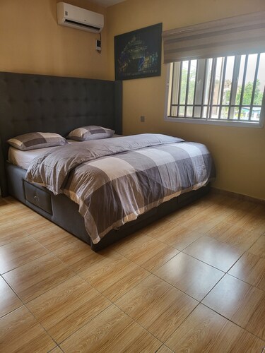 Panama Apartments.... "Use it like u own it"