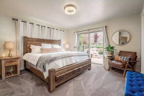 3 bedrooms, in-room safe, desk, iron/ironing board