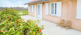 2 bedroom awesome home in Langon