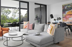 Smart-tv och en stereo