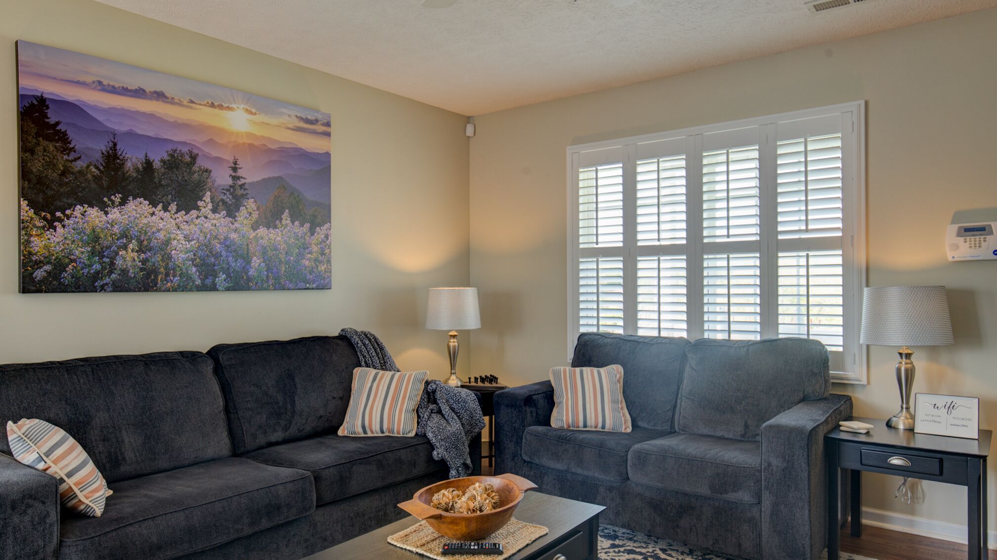 Cozy Cottage Located In An Apple Orchard - 5 Mins From Downtown Hendersonville - Sierra Nevada