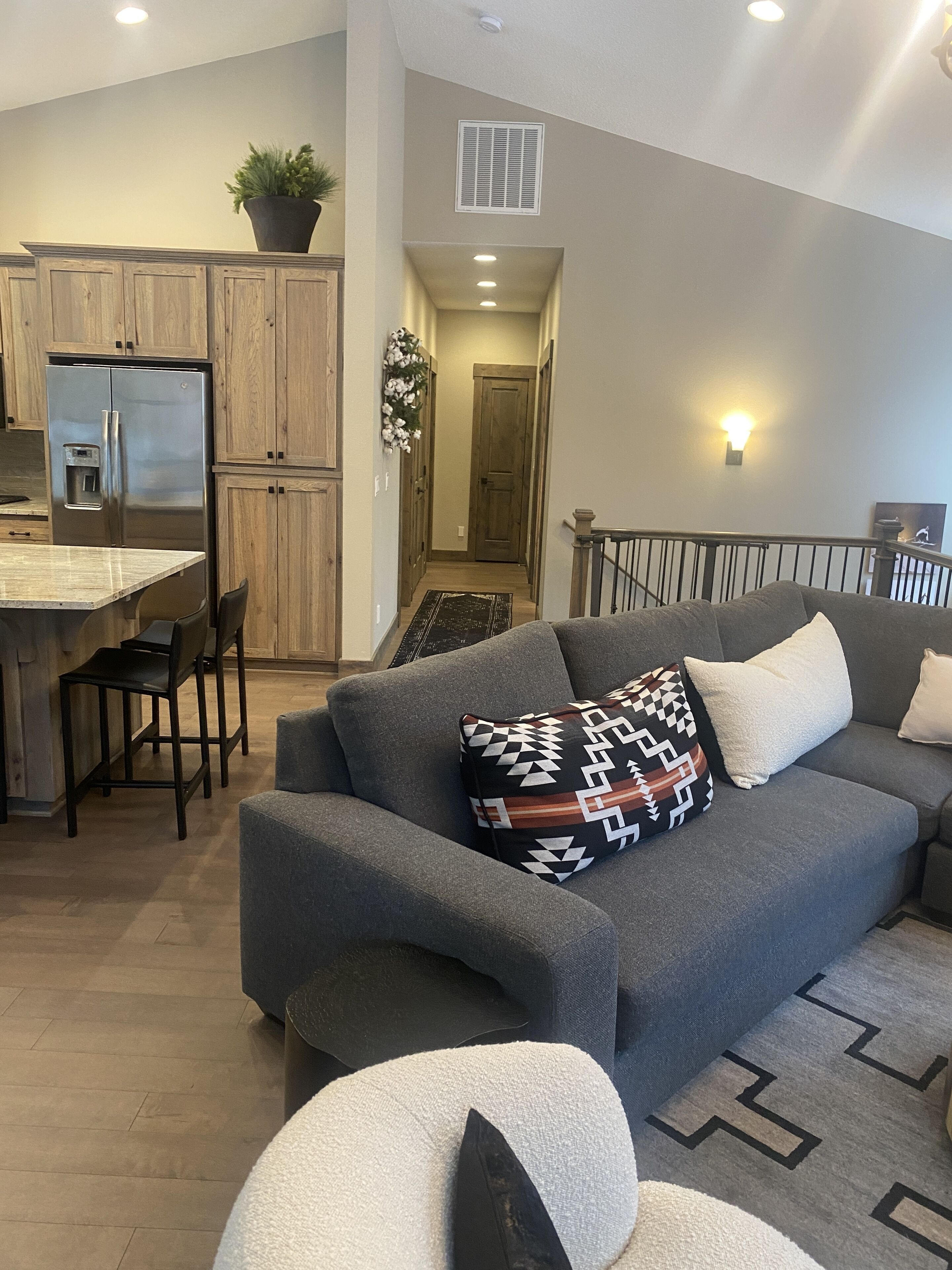 智能电视、壁炉