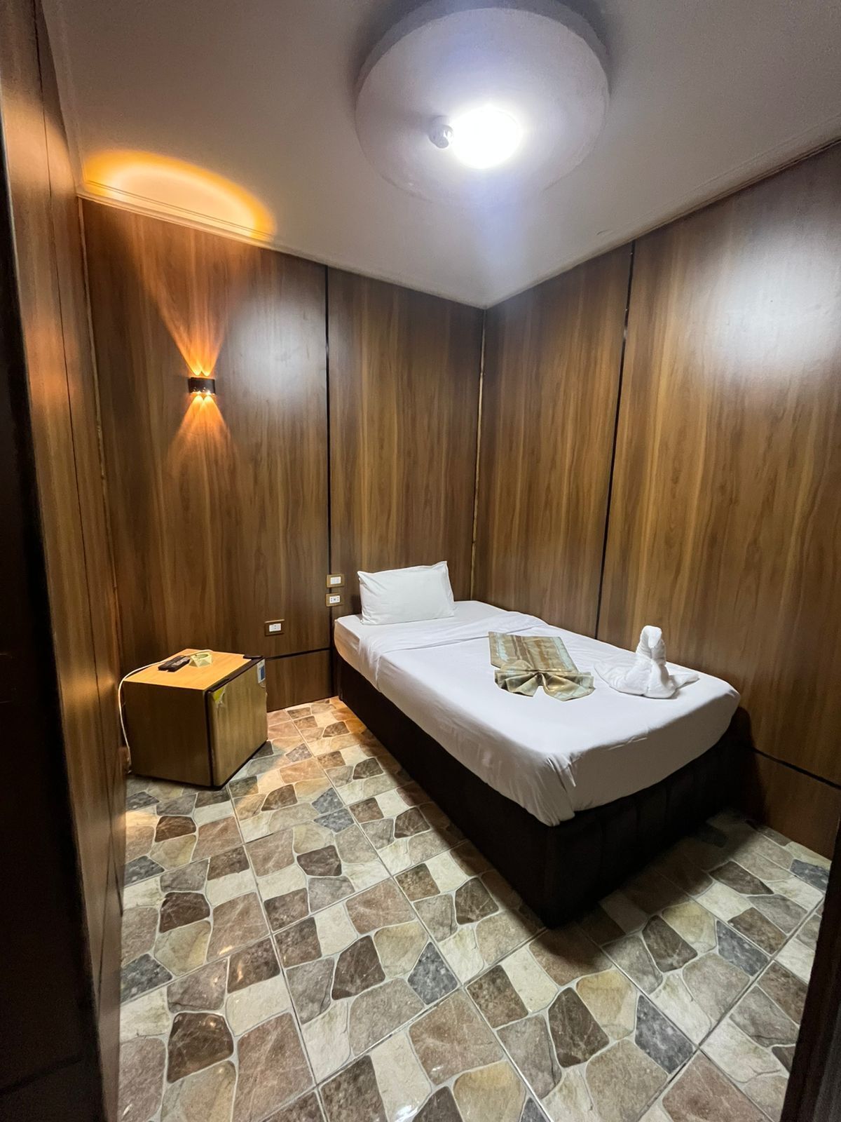 Basic enkelrum | Minibar, strykjärn/strykbräda, gratis wi-fi och sängkläder