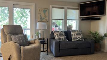 Smart-TV, DVD-Player