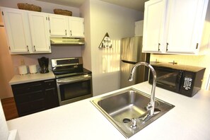 Townhouse, 2 kamar tidur | Dapur pribadi